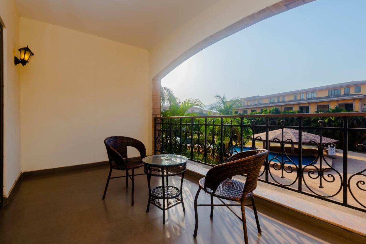 Capital O 35403 Discover Resorts Нерал Экстерьер фото